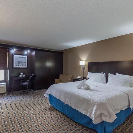Spark By Hilton Tampa Brandon Extérieur photo