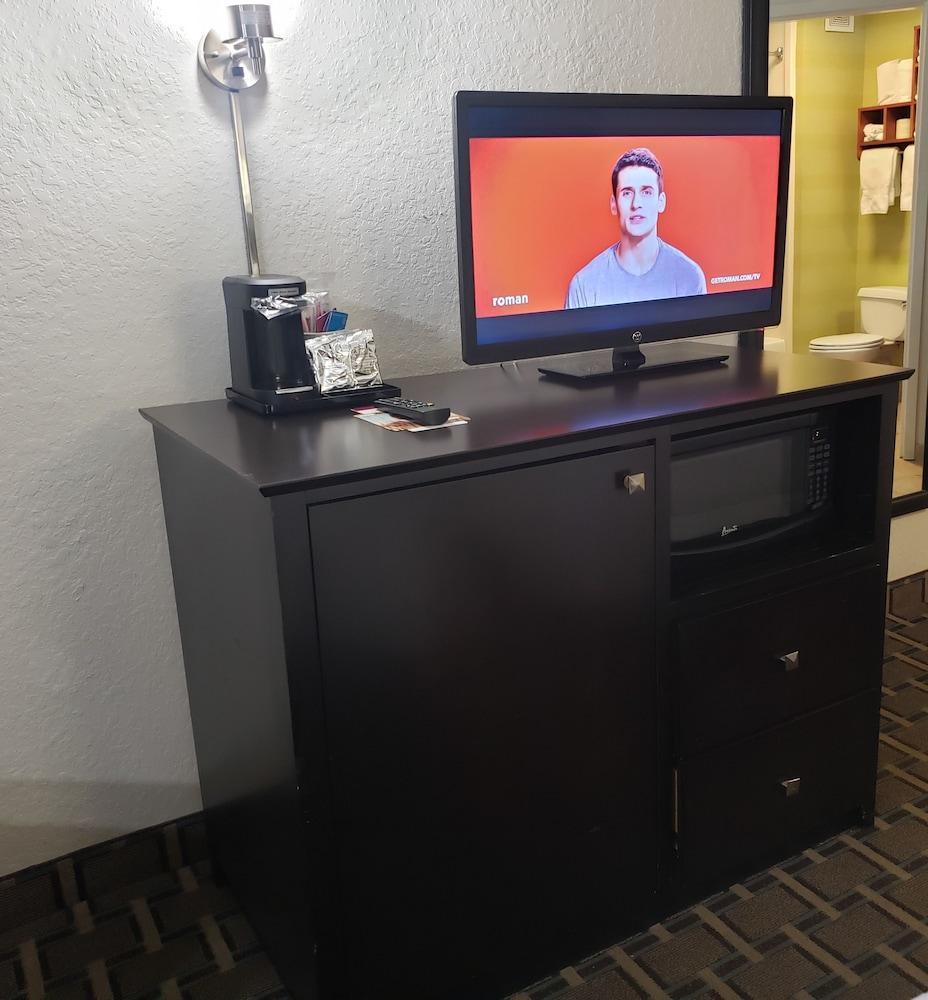 Spark By Hilton Tampa Brandon Extérieur photo