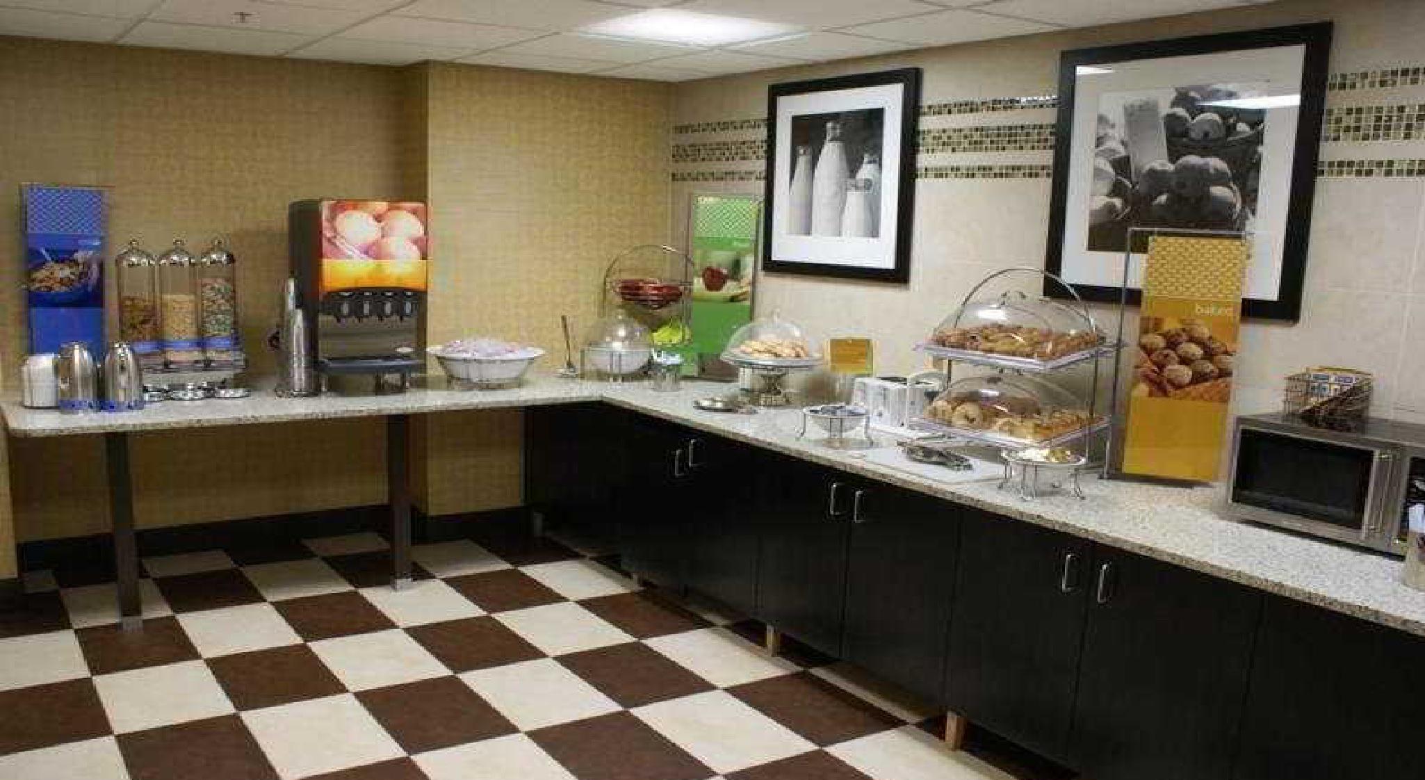 Spark By Hilton Tampa Brandon Extérieur photo