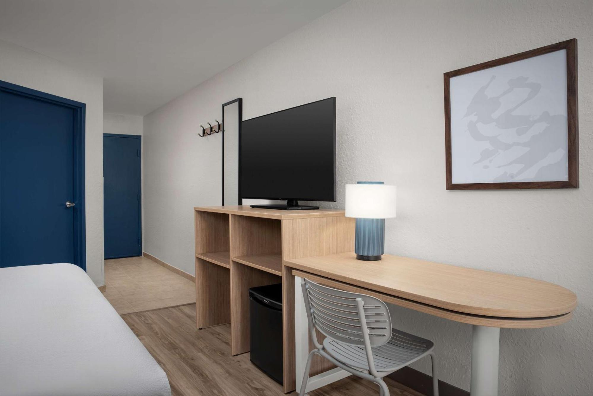 Spark By Hilton Tampa Brandon Extérieur photo