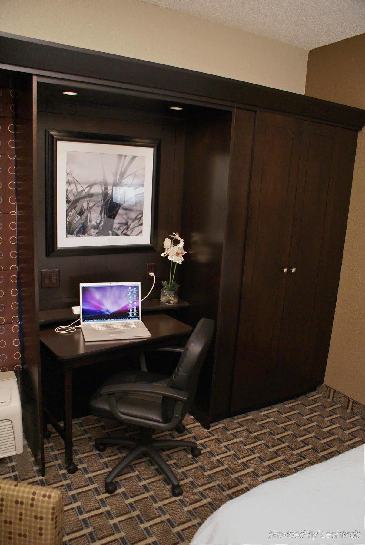 Spark By Hilton Tampa Brandon Chambre photo