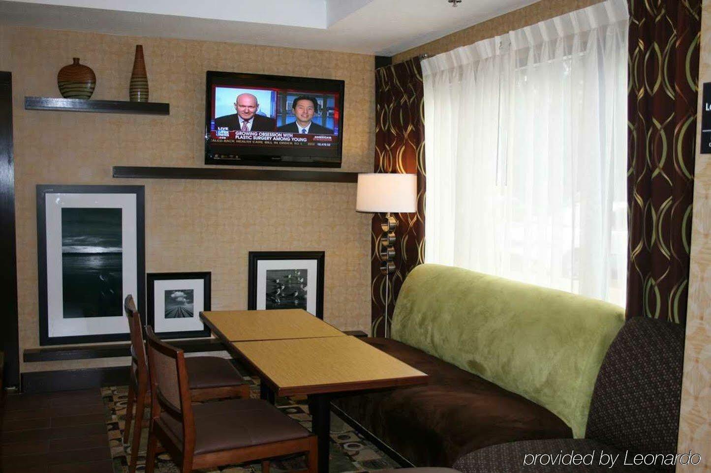 Spark By Hilton Tampa Brandon Extérieur photo